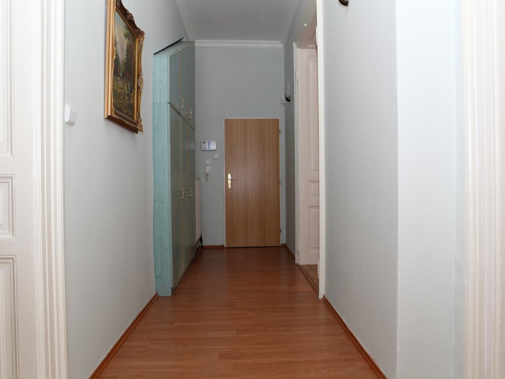 7K - Apartmany Lazenska Карлови Вари Стая снимка