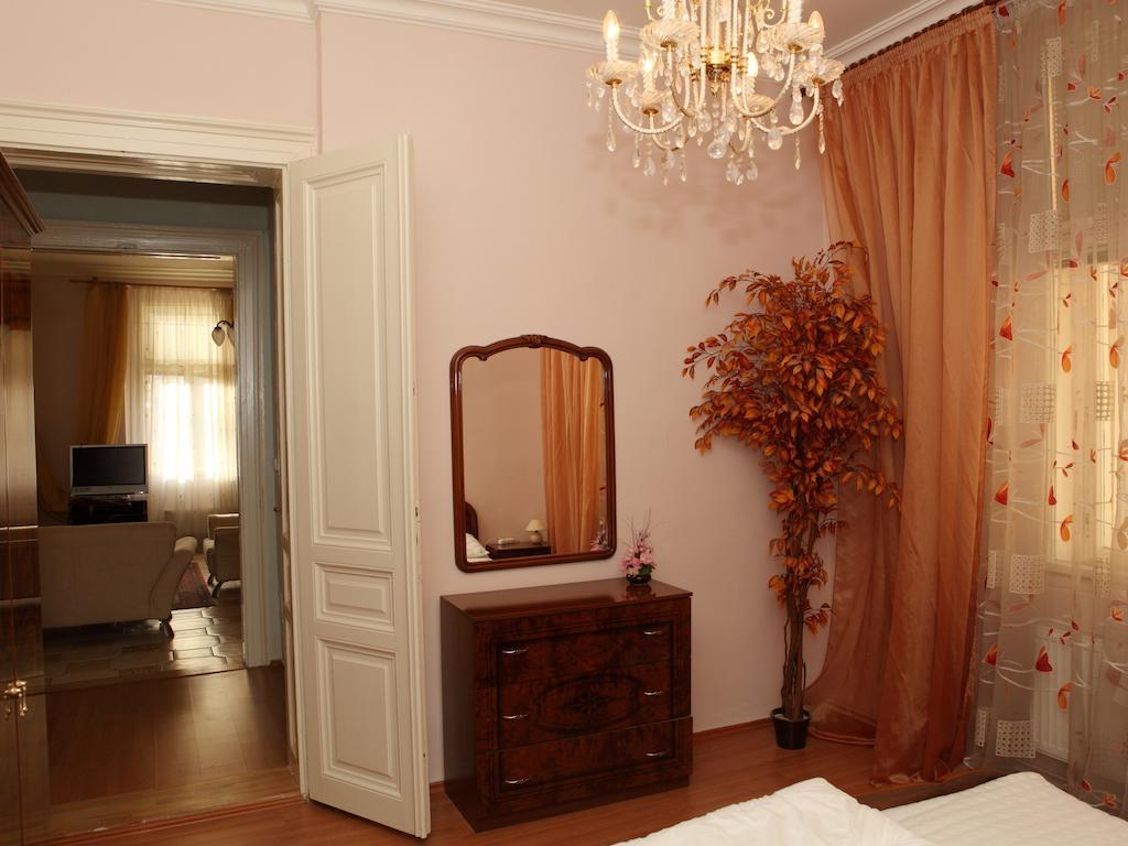 7K - Apartmany Lazenska Карлови Вари Екстериор снимка